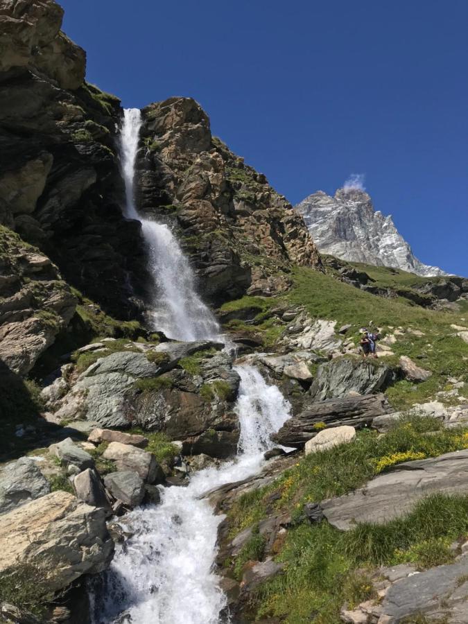 Chat Des Neiges - Cervinia بيريوِل تْشيرفينيا المظهر الخارجي الصورة