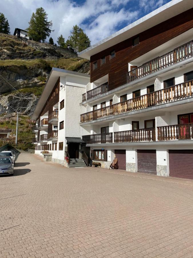Chat Des Neiges - Cervinia بيريوِل تْشيرفينيا المظهر الخارجي الصورة
